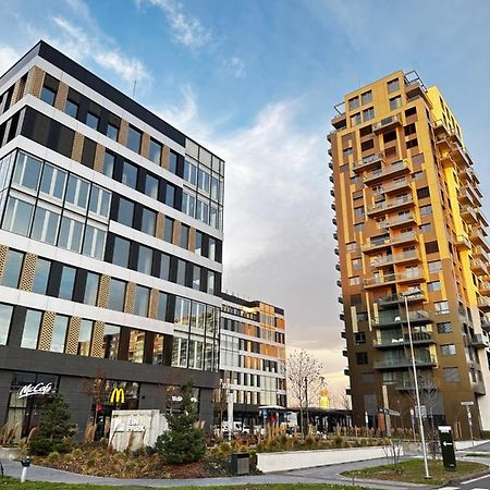 Ein Park Apartment With Free Parking Bratislava Exteriör bild